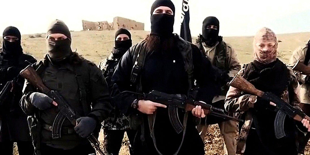 Hayat Boumeddiene 'appears in Islamic State film' - 06 Feb 2015