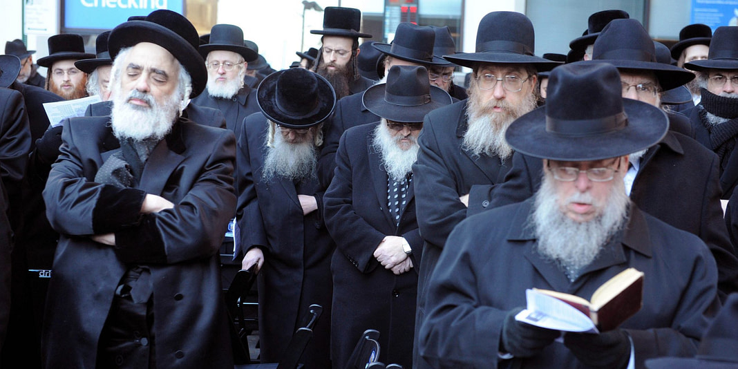 Orthodox-Jewish-Men