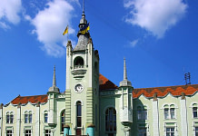 SI ACUISCE LA TENSIONE TRA BUDAPEST E KIEV