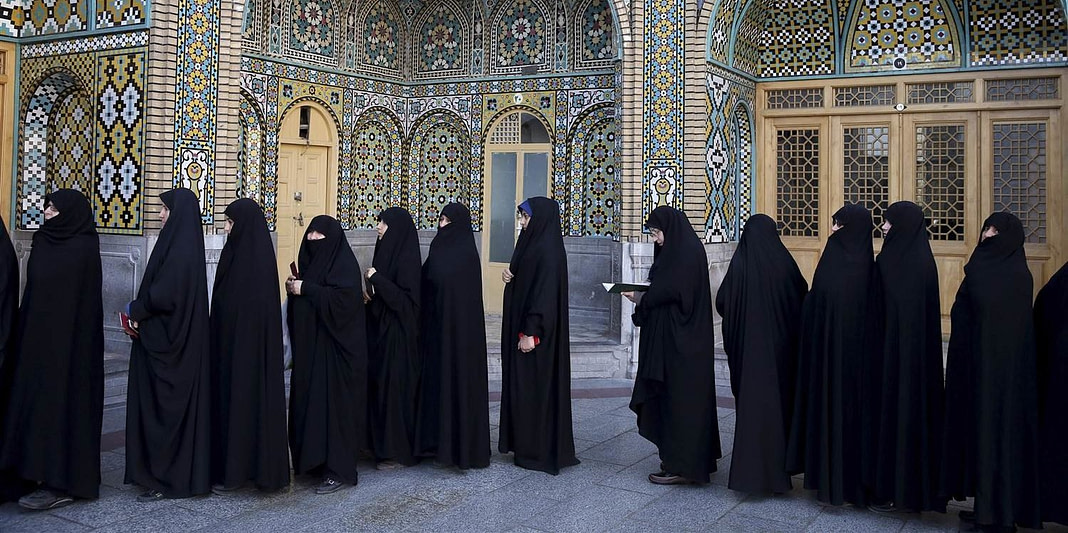 160226-qom-0233_20d07fd47dce9d791e69015466eedddf.nbcnews-ux-2880-1000