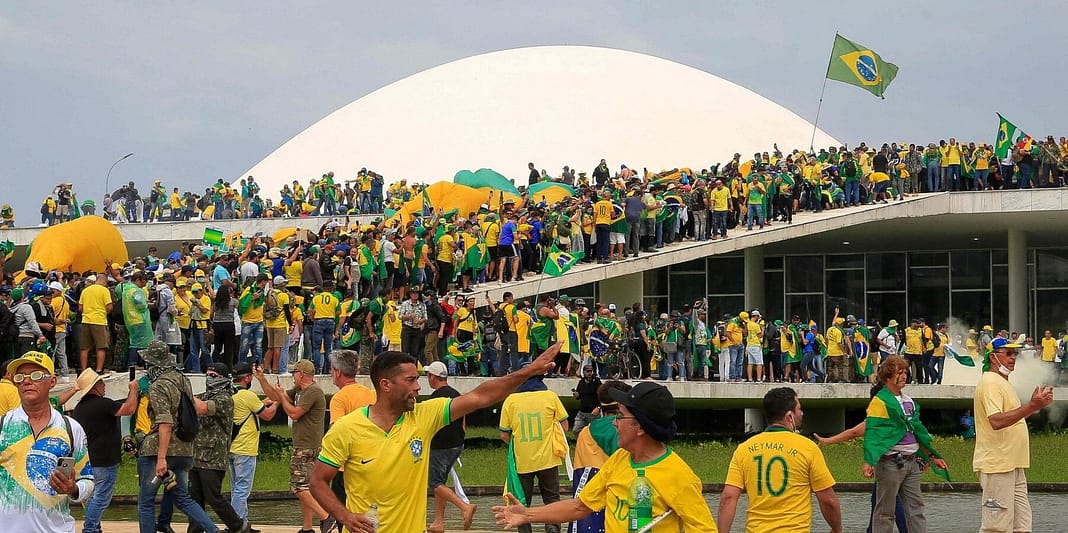 235331943-5201b41c-3e52-4041-a1ff-d0047b147f5a