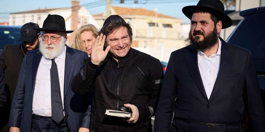javier-milei-jewish-gravesight-queens-1707518